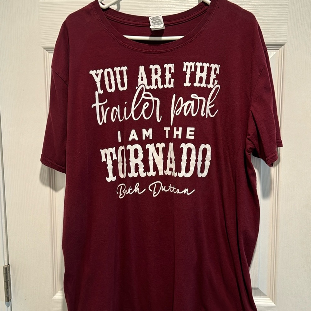 Boutique Beth Dutton Printed Tee